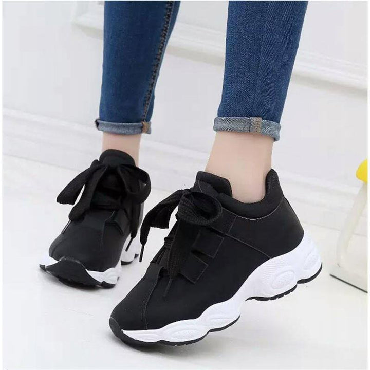 Autumn new small white shoes female wild Korean shoes women shoes female students casual thick-soled running shoes female tide