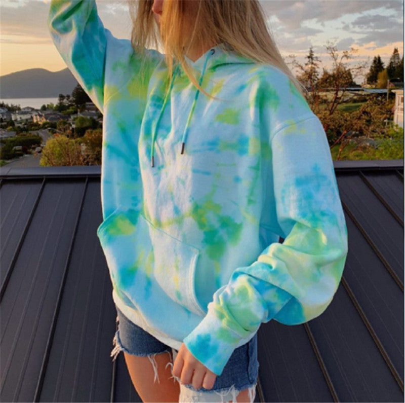 Tie-dye hooded leisure sweater